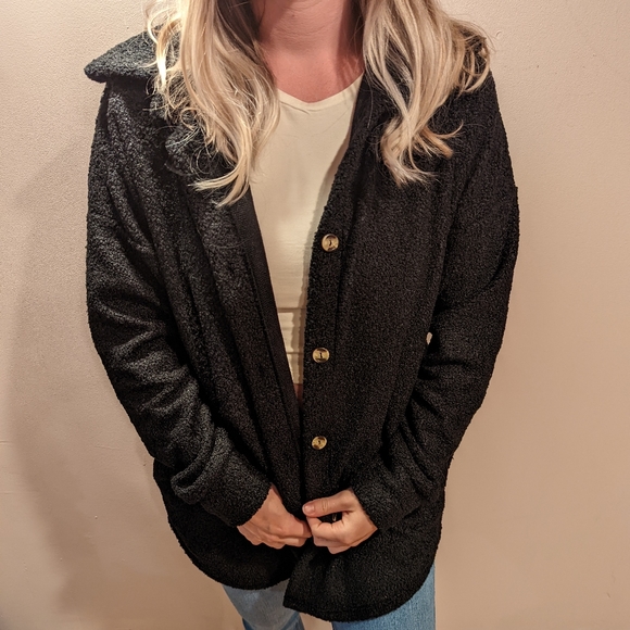 Poodle button up - Picture 5 of 5